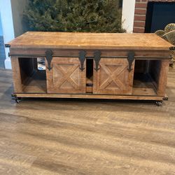 Coffee Table with Wheels 