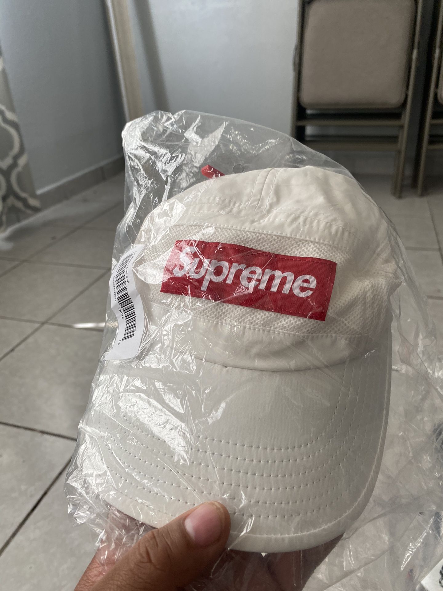Supreme Hat New