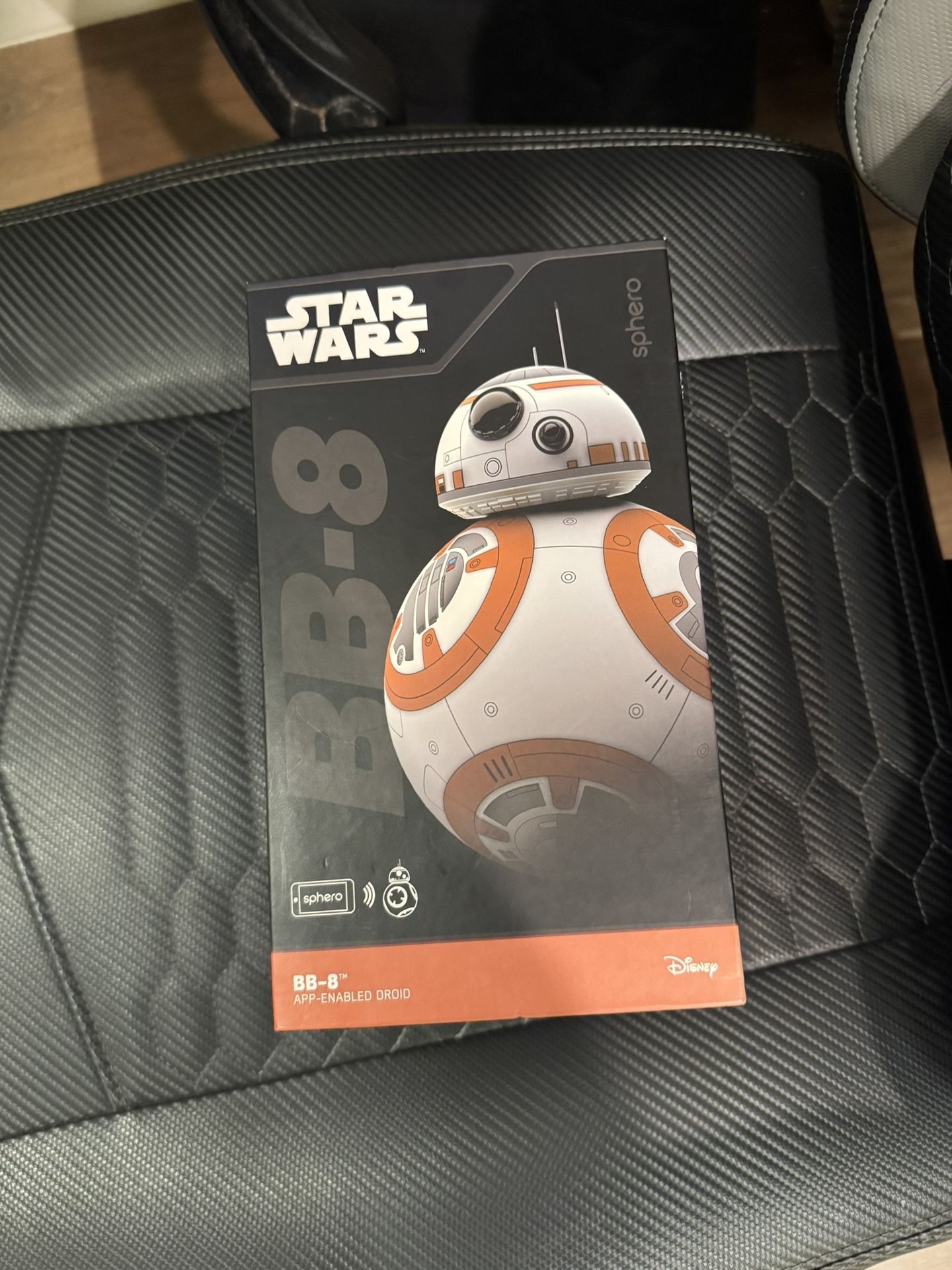 Star Wars Busts And Bb8