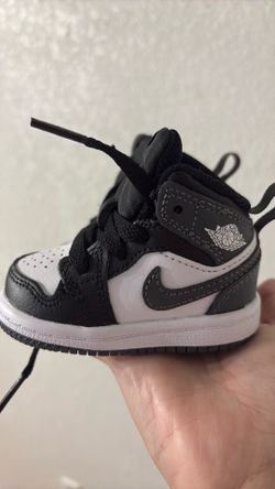 Infant Jordan 1 MIDS