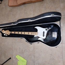Getty Lee Signature Fender Bass Guitar - MIJ