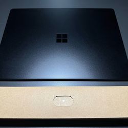 NEW Microsoft Surface Laptop 4 - 13.5" TouchScreen (16GB RAM, 256GB SSD, Intel Core i7 11th Gen)