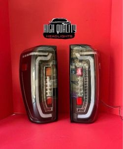GMC Sierra 2019-2023 tail lights
