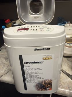 Breadman TR444 Deluxe Rapid Automatic Breadmaker Machine Plus Bread Cookbook!