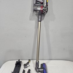 dyson V8 animal cordless stick vacuum cleaner lightweight portable (3)