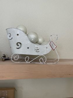 White Sleigh