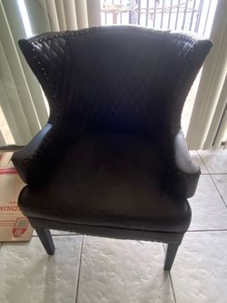 Beautiful professional looking chair f