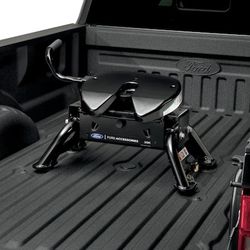 Ford Fifth-Wheel Hitch