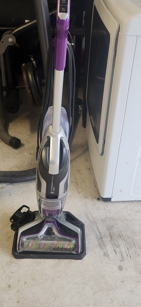 Vacuum And Carpet Cleaner 