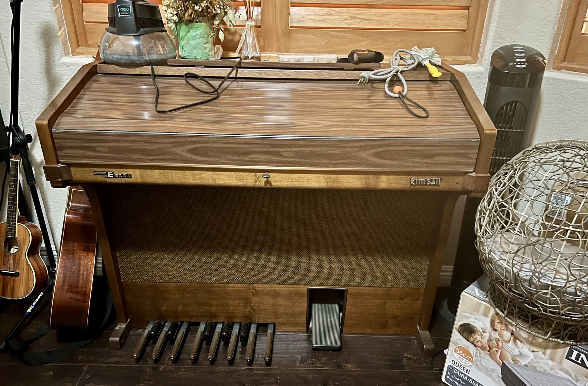 Vintage Upright Piano * Kimball