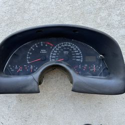 98-02 Camaro Cluster And Bezel