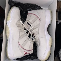 Jordan 11 Platinum 