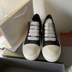 Rick Owen’s Low Jumbo Lace