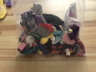 Misc monster high and regular Barbie stuff