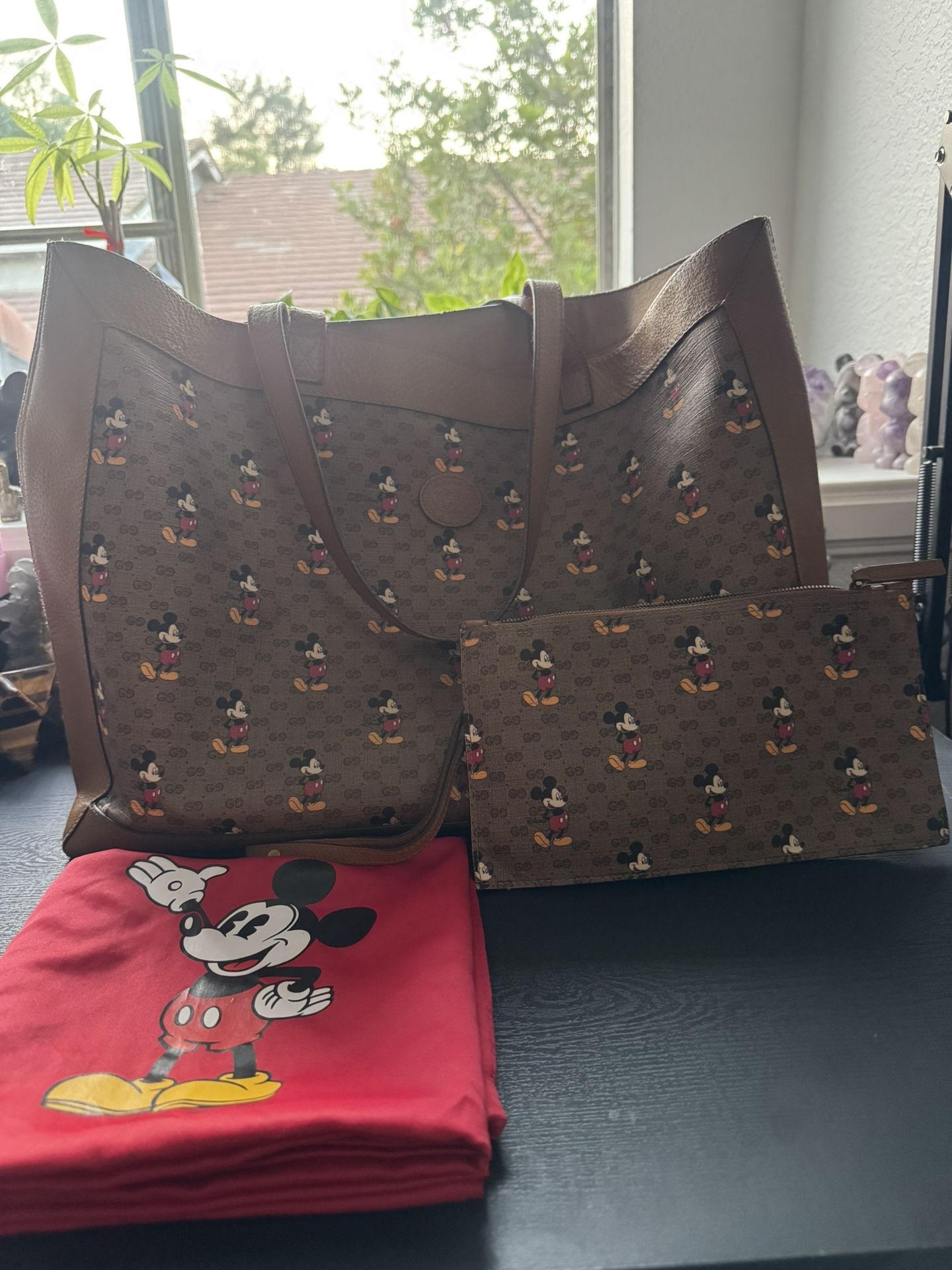 Gucci x Disney Vintage GG Supreme Monogram Mickey Mouse Large Shopping Tote
