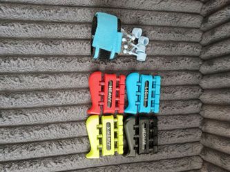 finger strengtheners/wrist-mounted finger resistance band