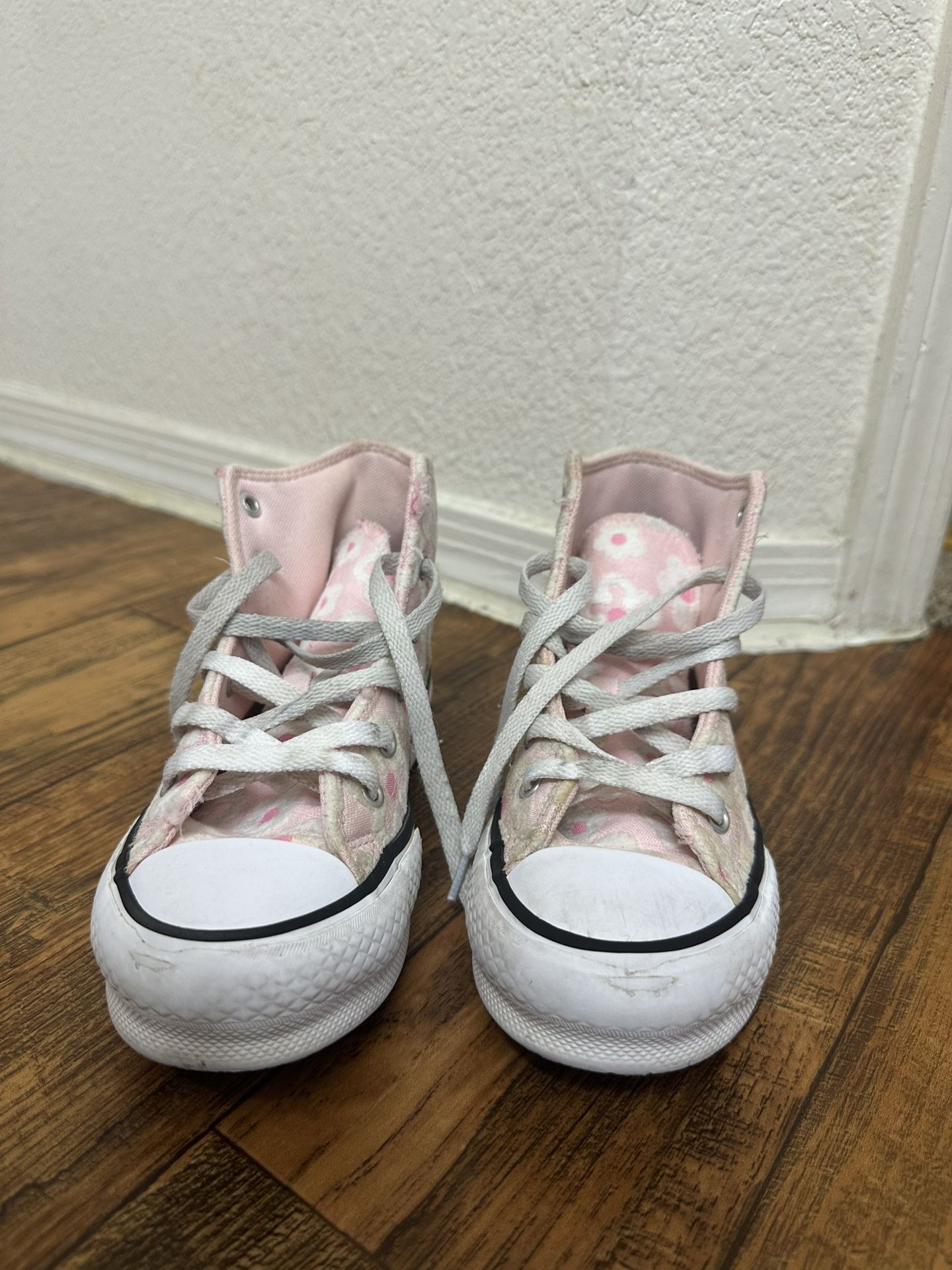 Girl Kid Platform Converse Size 1Y