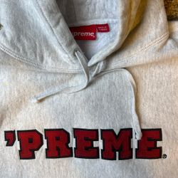 Supreme Hoodie 