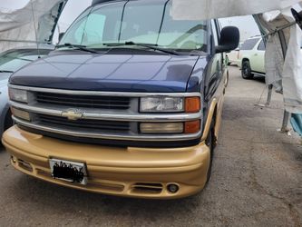 2000 Chevrolet Express