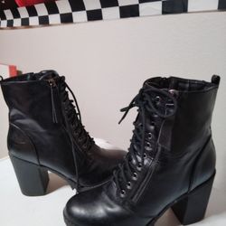 Black Leather Boots