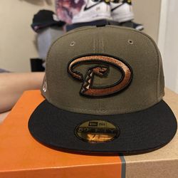 Arizona Diamond Backs  7 3/8 