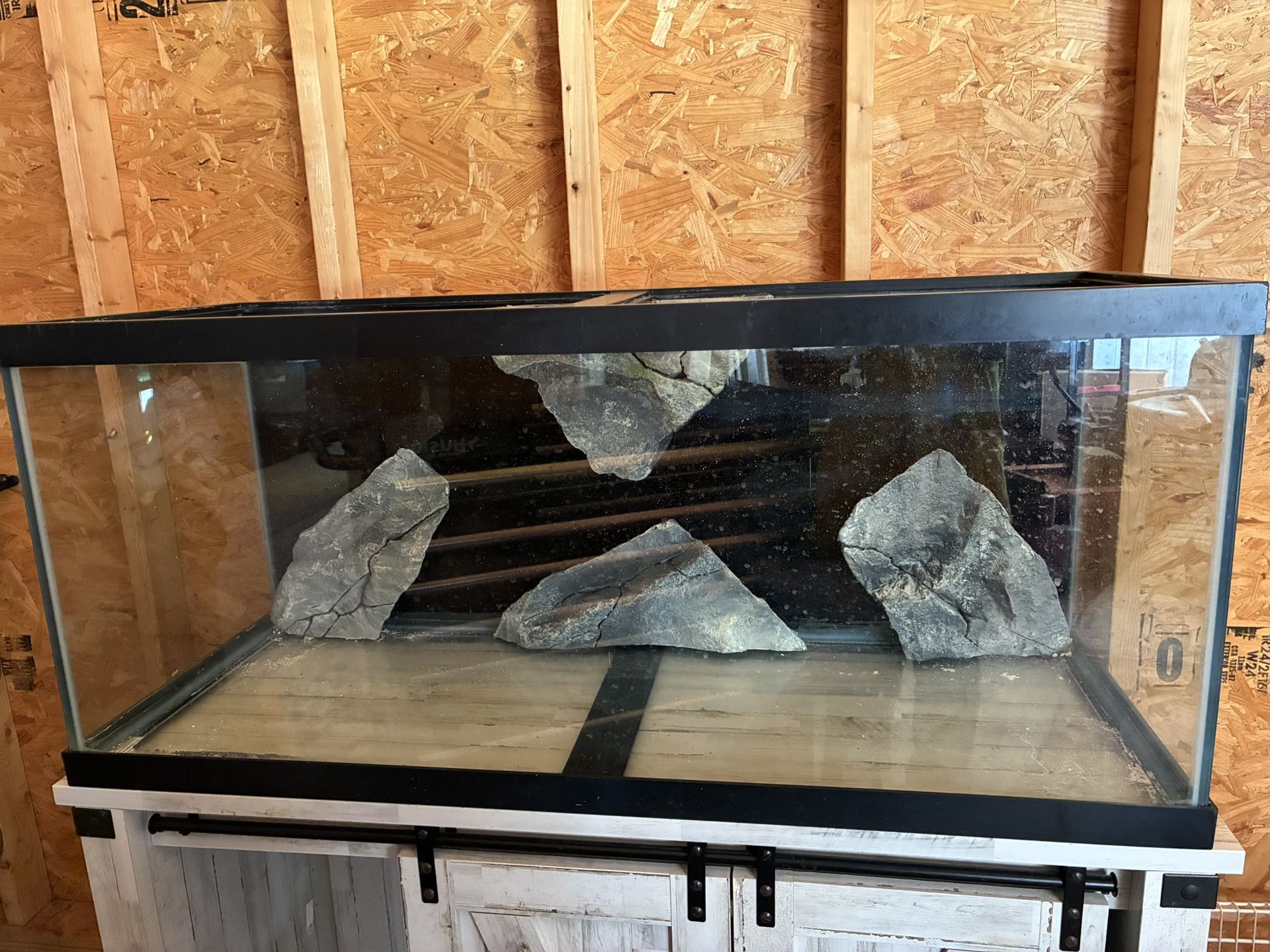 75 Gallon Fish Tank w/ Stand 