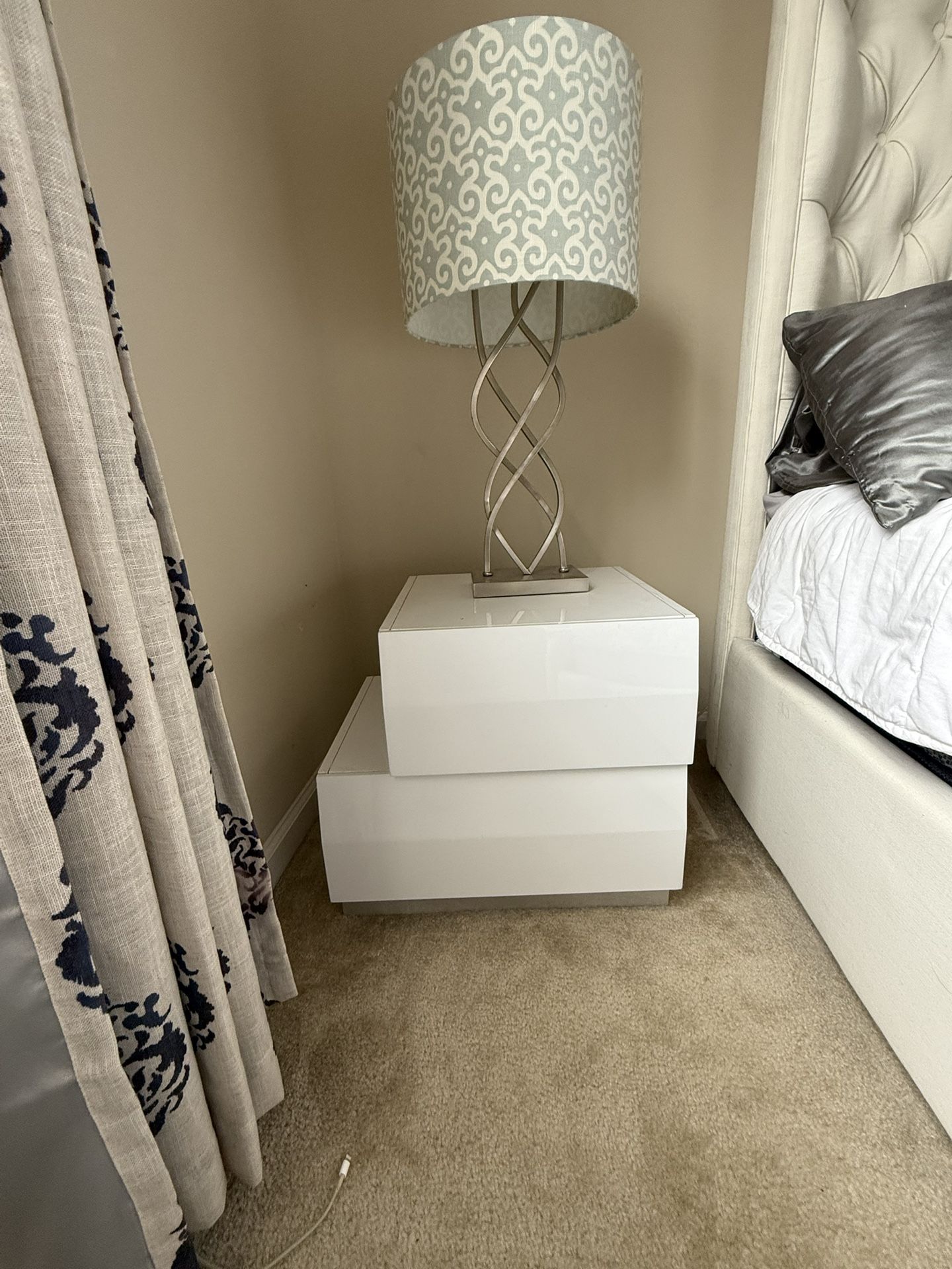 Ivory Tufted Bed And Desk $275.00 Nightstands Are 25 Each And The Dresser Is 50