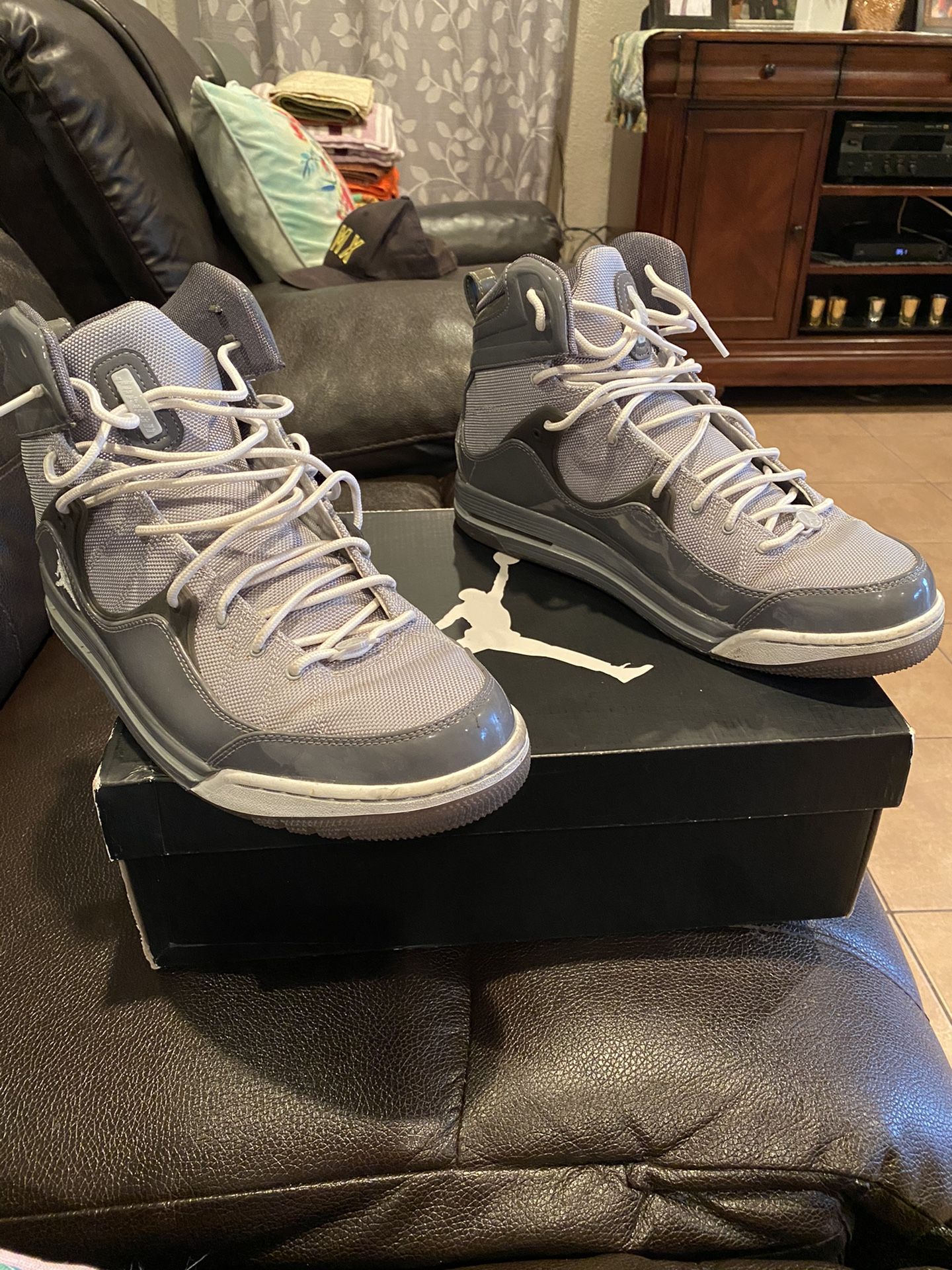 Shoes/Jordan’s