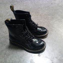Dr Martens Boots Doc Martens Sz 7