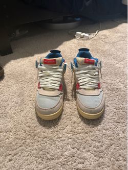 Jordan 4s