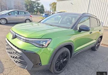 2025 Volkswagen Taos