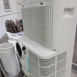 Toshiba Mobile Type Air Conditioner