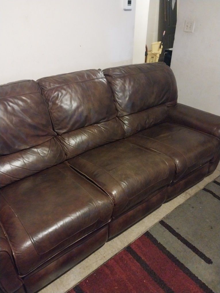 Leather Sofa , Recline On The Ends