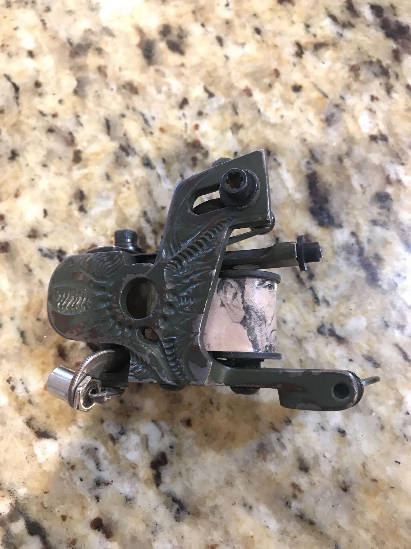 AARON CAIN TATTOO MACHINE PAUL ROGERS