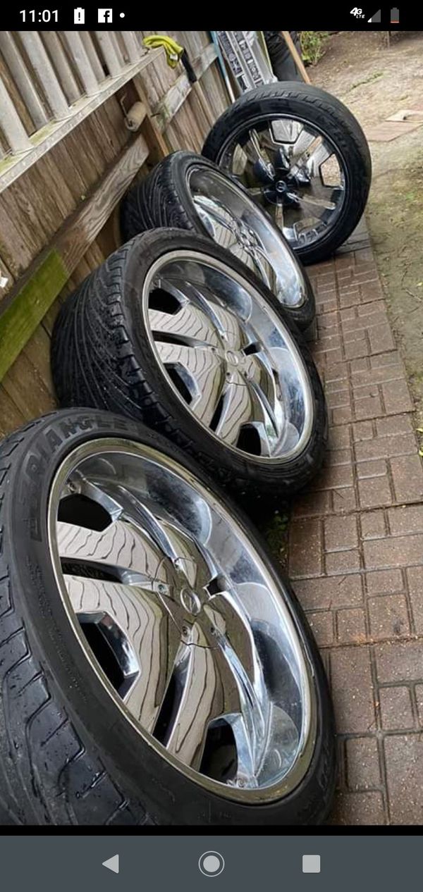 24 inch 6 lug chrome velocity rims no tires for Sale in ...