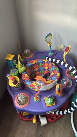 Sit in toy