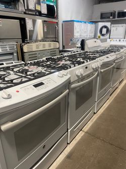 Gas and Electric Stoves - Discounted Prices