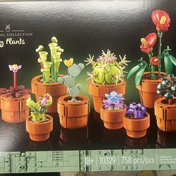 Botanical Collection Tiny Plants Lego Set Unopened 