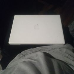 Apple MacBook A1181