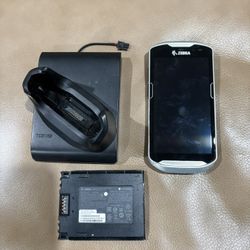 Zebra MODEL TC66CJ  P/N: TC66CJ-1PAZU4P-US with Charger Cradle 