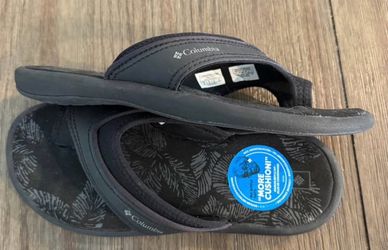 Columbia Black Flip Flop Sandals size 6