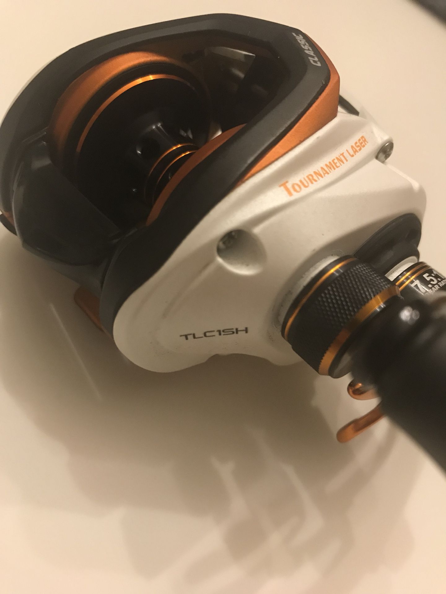 Lew’s Tournament Laser Classic Speed Spool SLP right hand baitcaster  fishing reel for Sale in Arcadia, TX - OfferUp