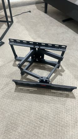 Fully Articulating TV Mount