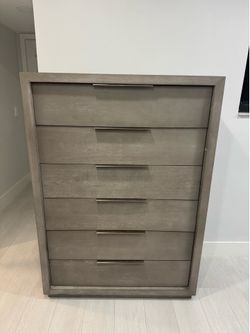 Madden Light Tone Bedroom Set – Modern