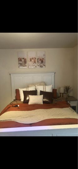 Queen thomasville bed frame - mattress and box spring included