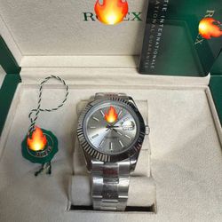 Men’s Automatic Stainless Steel Luxury Watch -Silver Face