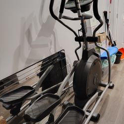 XE195  Elliptical Trainer