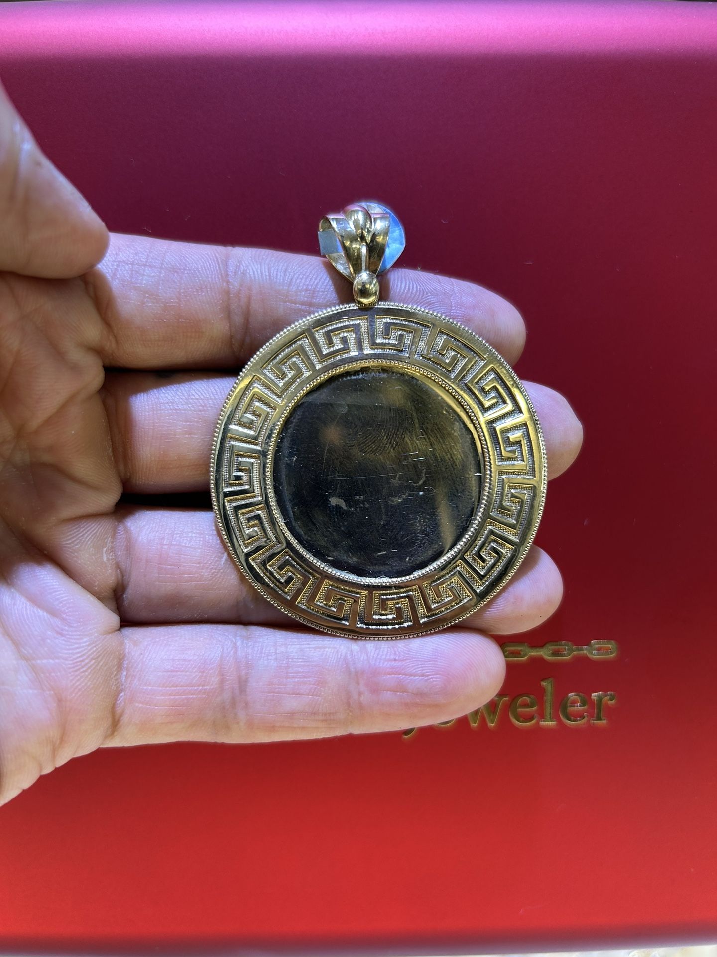 14K GOLD PHOTO PENDENT