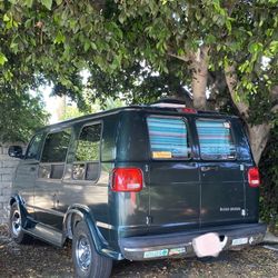 1998 Dodge Ram Van
