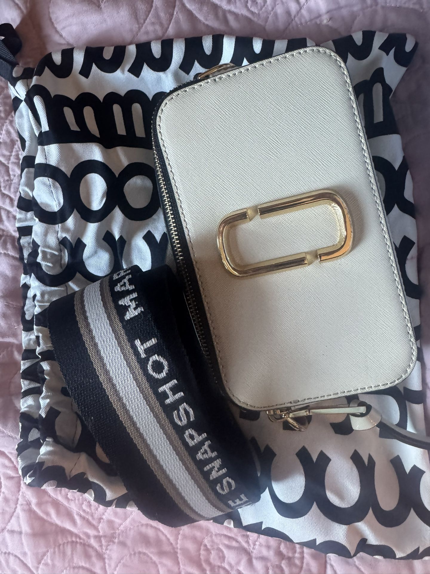 Marc Jacobs  Crossbody Bag 